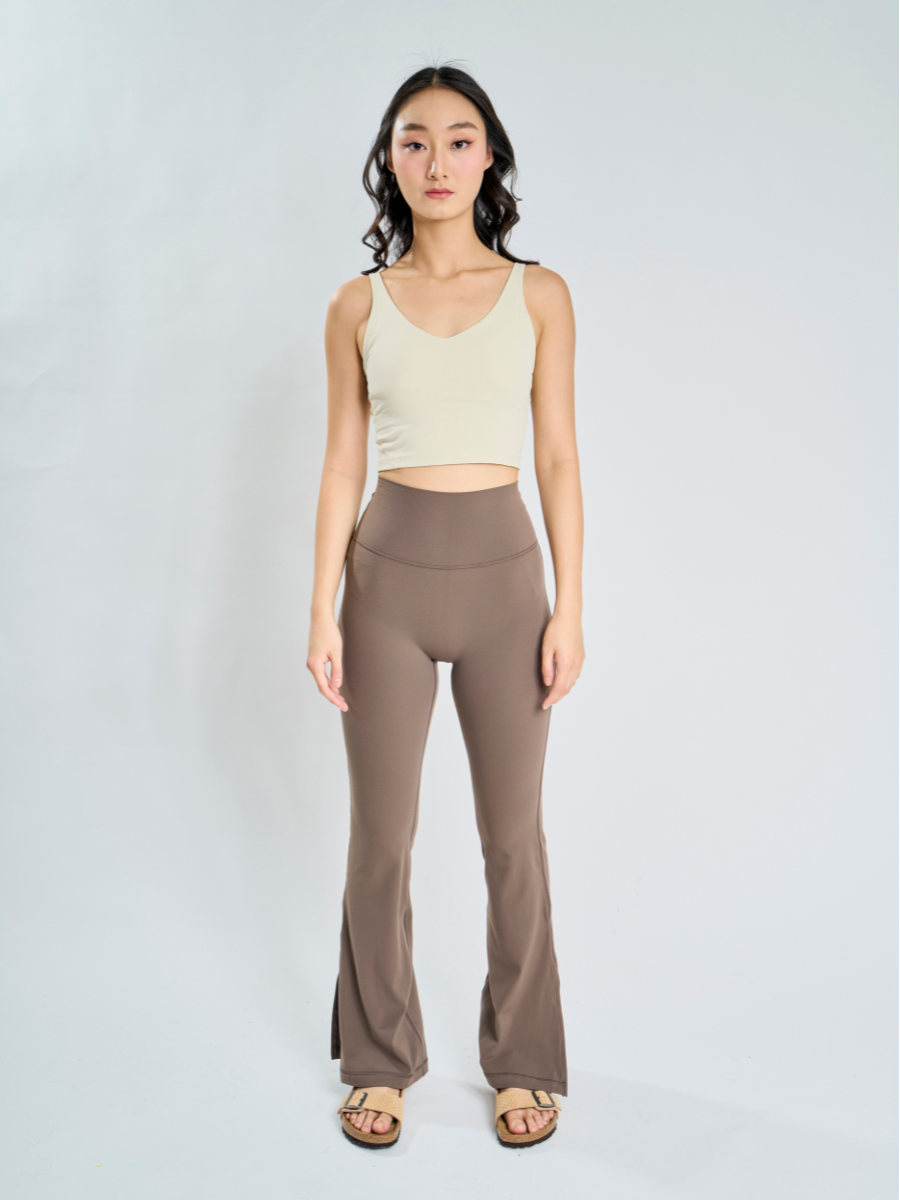 Get Groovy *Slit Flare Pants (Free Size)