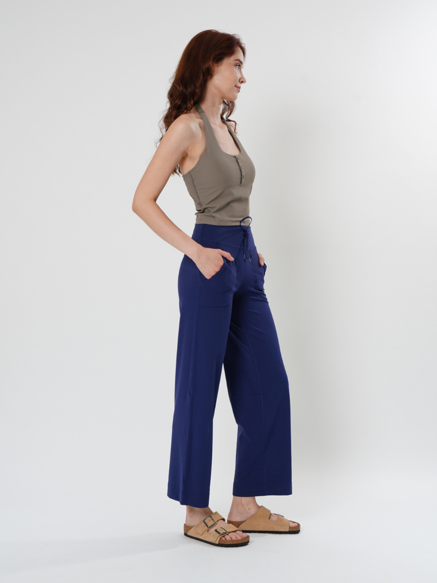 Weekend *Ribbed Padded Halter